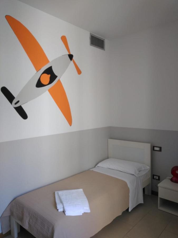 L'Archetto Hostel Cremona Exterior foto